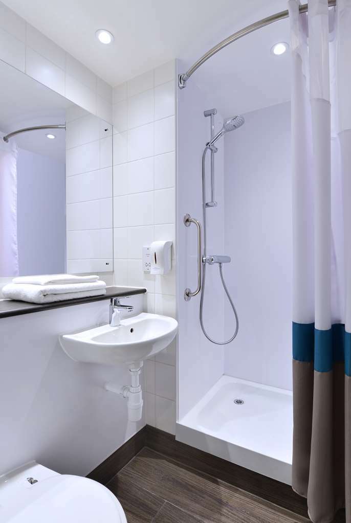 Travelodge Mitchell Lane Hotel